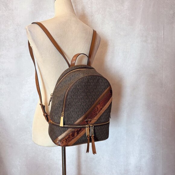 Michael Kors Rhea Zip Signature Backpack Monogram Snake Print Brown/Black Medium - Picture 3 of 12